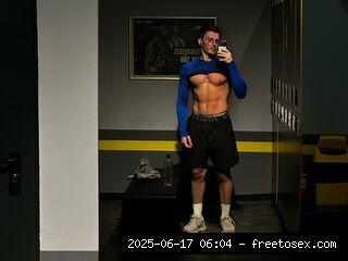 Beard, Tatoo, Leather, Piercing, Flexing, Dirty talk, Sph, Joi, Snapshot, F..., smoke cigarette 13