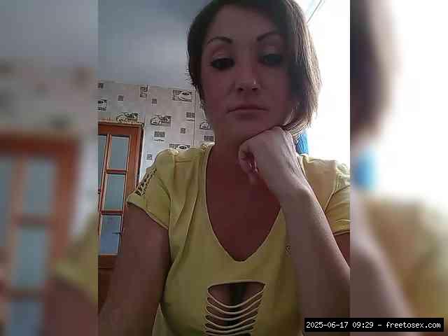 Shaved white, Shaved mature, Group chat for 40 tokens, Full privates for 90..., white mature 19
