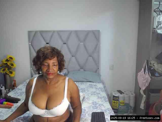 Shaved mature, Shaved ebony, Group chat for 20 39 tokens, Full privates for..., privates mature 1