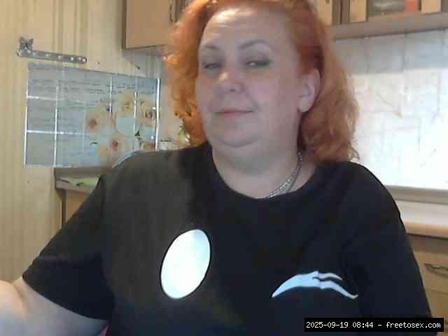 Shaved white, Shaved mature, Group chat for 40 tokens, Full privates for 60..., White Mature 4