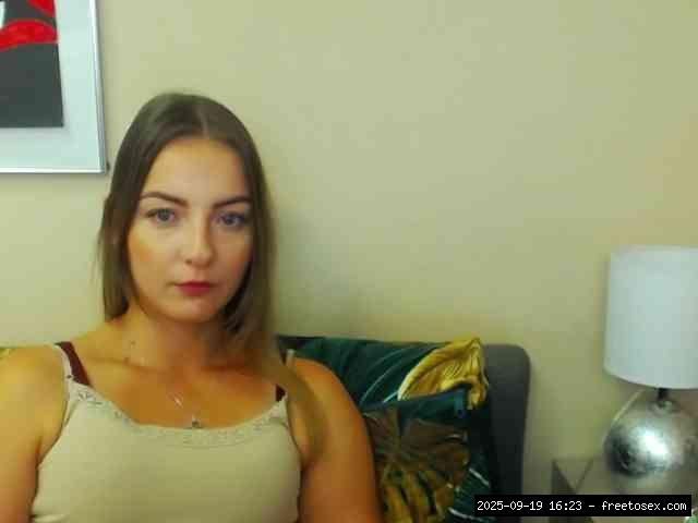 Shaved white, Shaved babes, Group chat for 40 tokens, Full privates for 90 ..., Ugandan 12