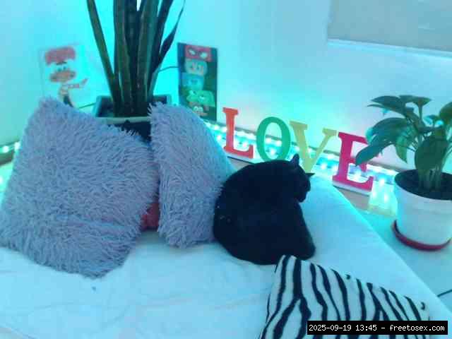 Group chat for 20 39 tokens, Full privates for 30 59 tokens, Privates for 3..., Vr 2