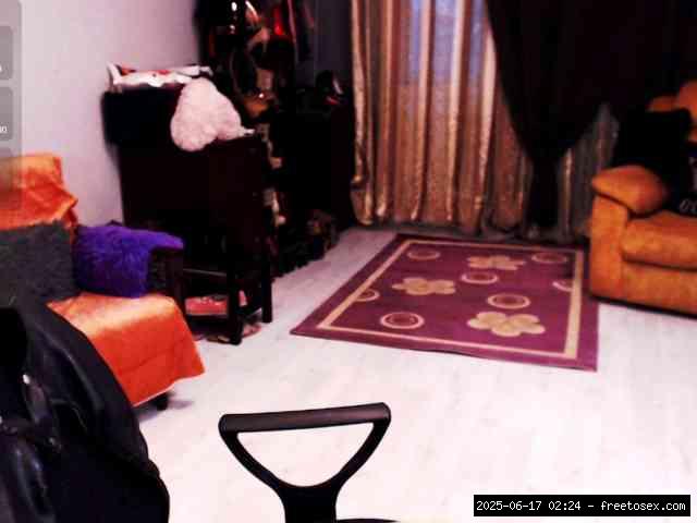 Group chat for 40 tokens, Full privates for 90 tokens, Privates for 60 89 t..., older 5
