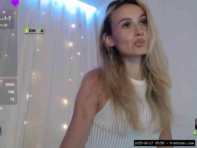 Group chat for 40 tokens, Full privates for 60 89 tokens, American, White b..., Group Chat For 40 Tokens 2