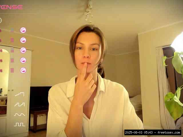 Group chat for 40 tokens, Full privates for 60 89 tokens, Privates for 60 8..., small babes 11