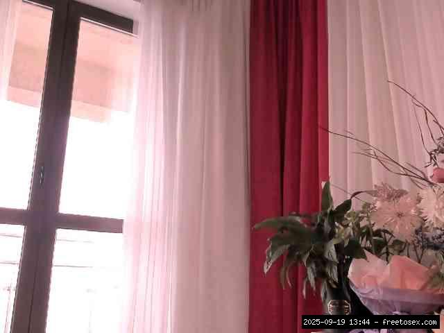 Shaved white, Shaved babes, Group chat for 20 39 tokens, Full privates for ..., Cunnilingus 18