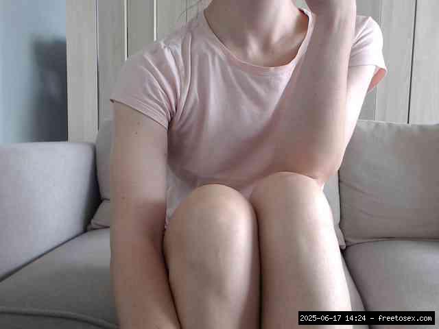 Shaved white, Shaved teens, Group chat for 40 tokens, Full privates for 90 ..., French 2