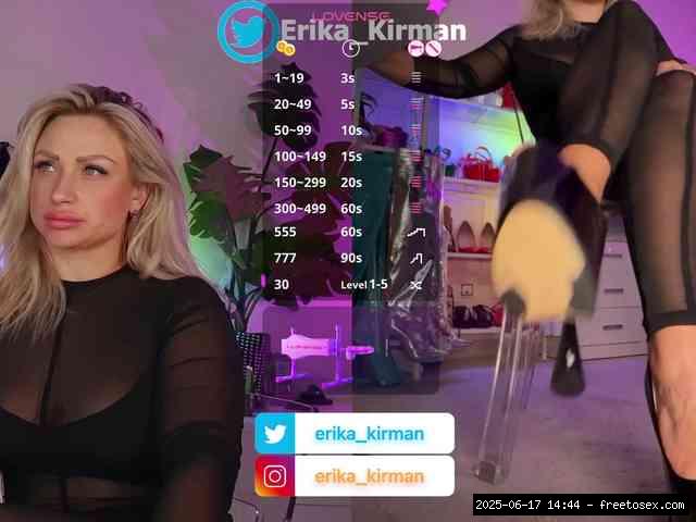 Shaved white, Shaved babes, Group chat for 40 tokens, Full privates for 90 ..., face sitting 3