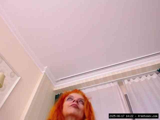 Group chat for 40 tokens, Full privates for 60 89 tokens, Privates for 30 5..., role grannies 5