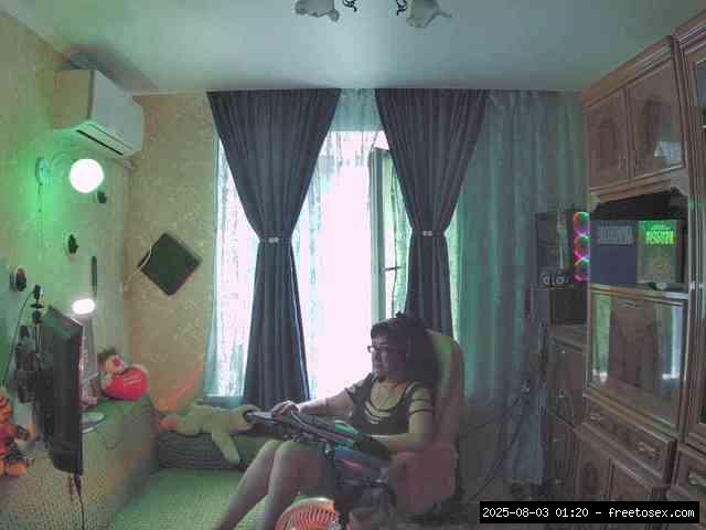 Group chat for 40 tokens, Full privates for 30 59 tokens, Privates for 30 5..., Dancing 2
