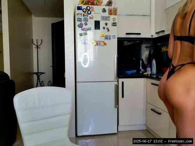 Shaved white, Shaved babes, Group chat for 40 tokens, Full privates for 90 ..., Privates For 90 Tokens 4