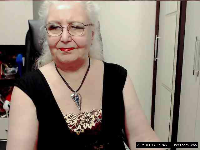 Group chat for 40 tokens, Full privates for 90 tokens, Privates for 30 59 t..., hairy grannies 19