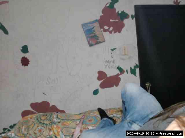 Group chat for 20 39 tokens, Full privates for 30 59 tokens, Privates for 3..., Muffdiving 18