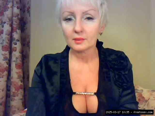 Group chat for 20 39 tokens, Full privates for 30 59 tokens, Privates for 3..., romanian grannies 3