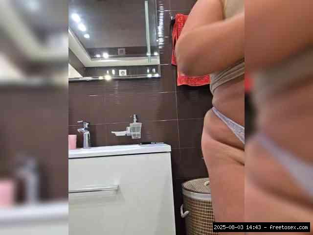 Group chat for 40 tokens, Full privates for 60 89 tokens, Privates for 60 8..., quickie 17
