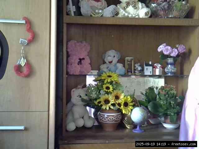 Group chat for 20 39 tokens, Full privates for 30 59 tokens, Privates for 3..., redheads grannies 17