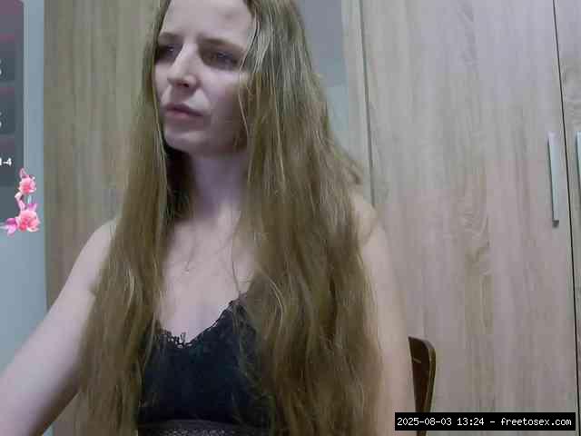 Shaved white, Shaved babes, Group chat for 40 tokens, Full privates for 90 ..., No Face 4