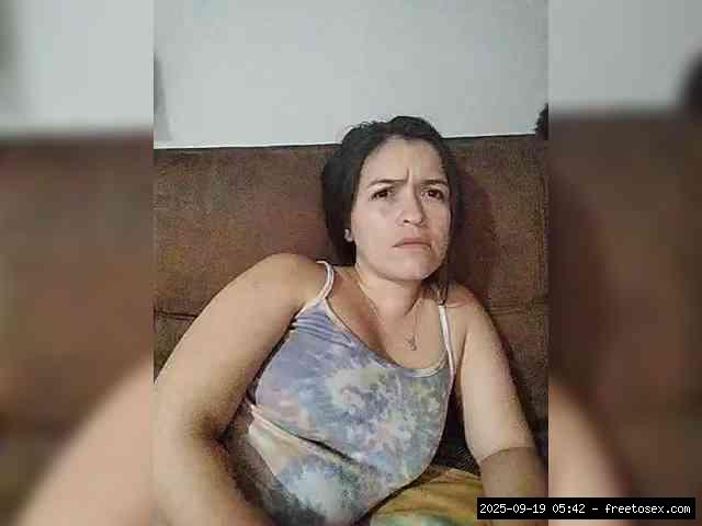 Group chat for 20 39 tokens, Full privates for 30 59 tokens, Privates for 3..., Spoiled 14