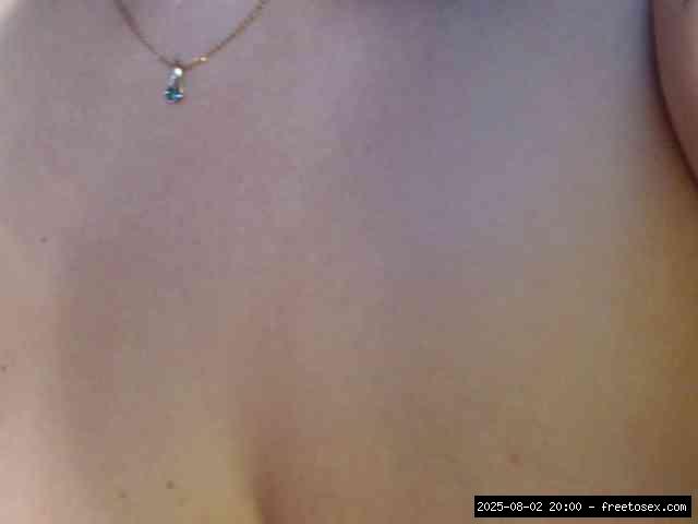 Group chat for 20 39 tokens, Full privates for 30 59 tokens, White babes, T..., jerking 19