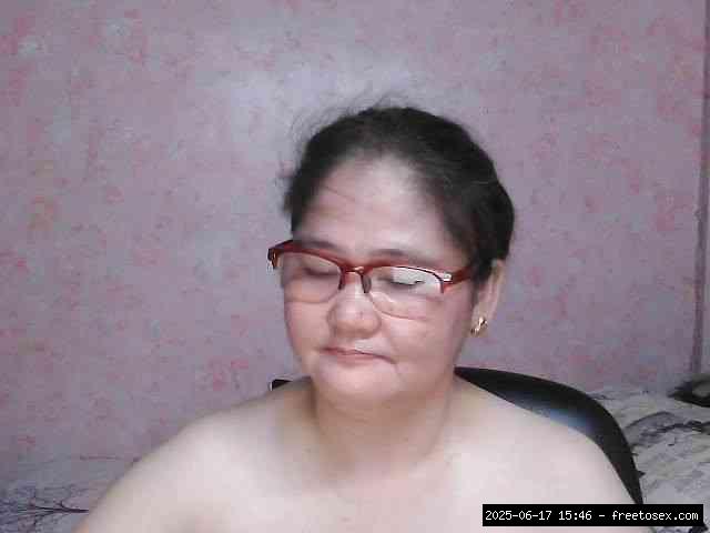 Group chat for 20 39 tokens, Full privates for 60 89 tokens, Privates for 6..., big tits 13