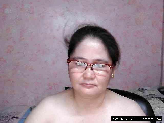 Group chat for 20 39 tokens, Full privates for 60 89 tokens, Privates for 6..., Tits 0
