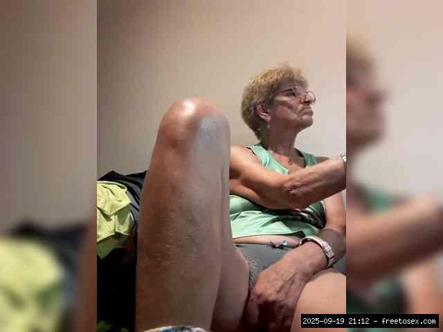 Shaved white, Shaved grannies, Group chat for 40 tokens, Full privates for ..., toys grannies 17
