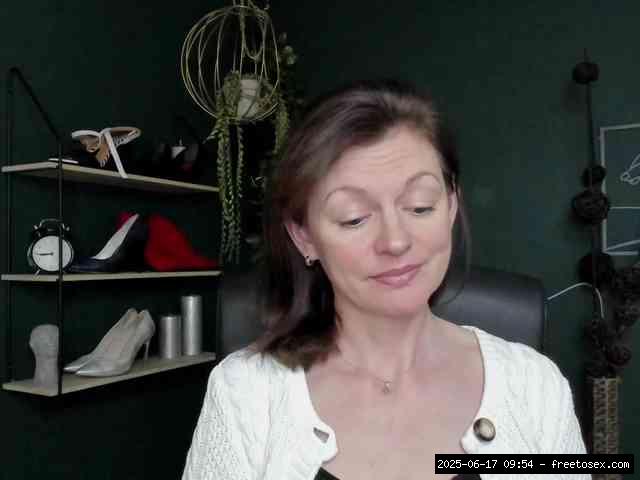 Shaved white, Shaved mature, Group chat for 40 tokens, Full privates for 90..., denial 3