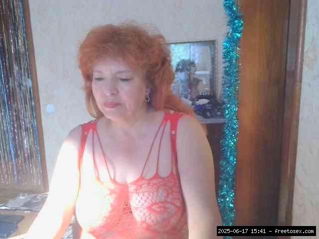 Group chat for 10 19 tokens, Full privates for 30 59 tokens, Privates for 3..., blonde grannies 13