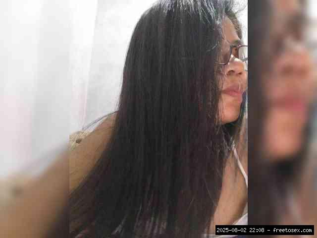 Group chat for 20 39 tokens, Full privates for 90 tokens, Privates for 60 8..., Mobile Mature 14