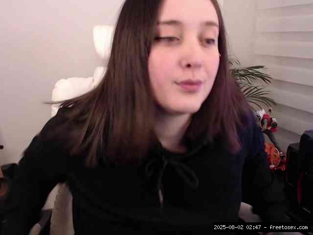 Group chat for 40 tokens, Full privates for 30 59 tokens, Trimmed latina, T..., Fisting 8