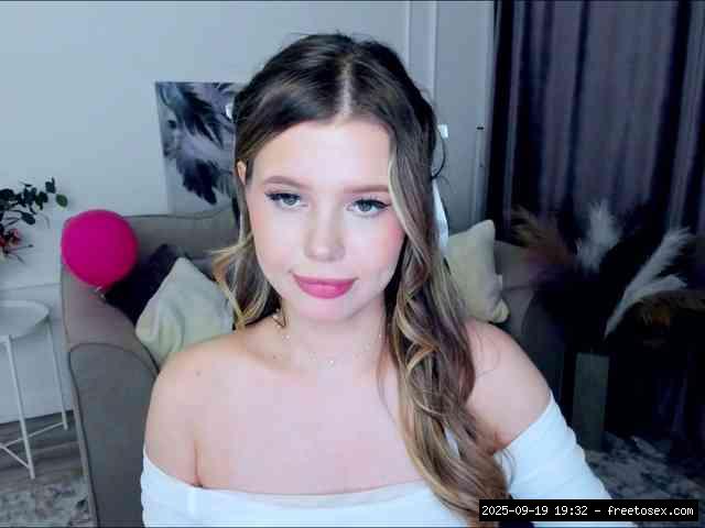 Shaved white, Shaved babes, Full privates for 90 tokens, Privates for 60 89..., sexydaddy 13