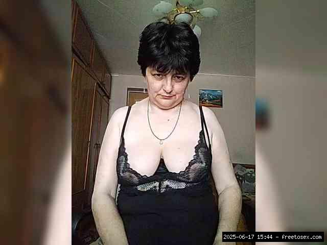 Group chat for 10 19 tokens, Full privates for 60 89 tokens, Privates for 3..., Best Grannies 18