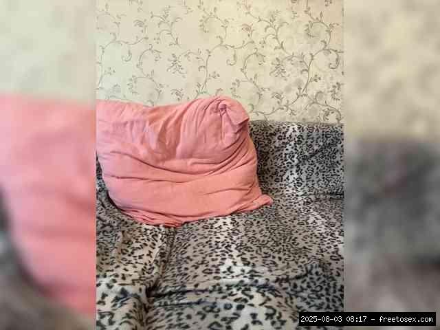 Shaved white, Shaved babes, Group chat for 40 tokens, Full privates for 30 ..., Cunnilingus 12