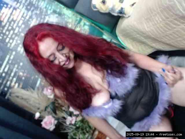 Group chat for 20 39 tokens, Full privates for 30 59 tokens, Privates for 3..., Smoking Grannies 16