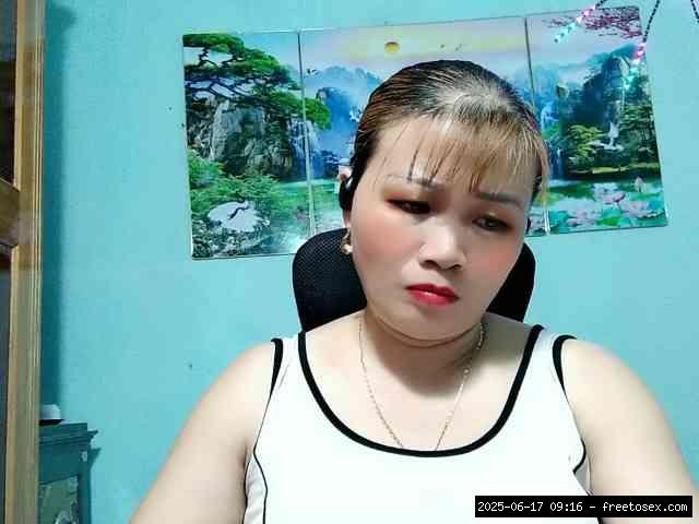 Group chat for 10 19 tokens, Full privates for 30 59 tokens, Privates for 3..., Bbw Asian 8