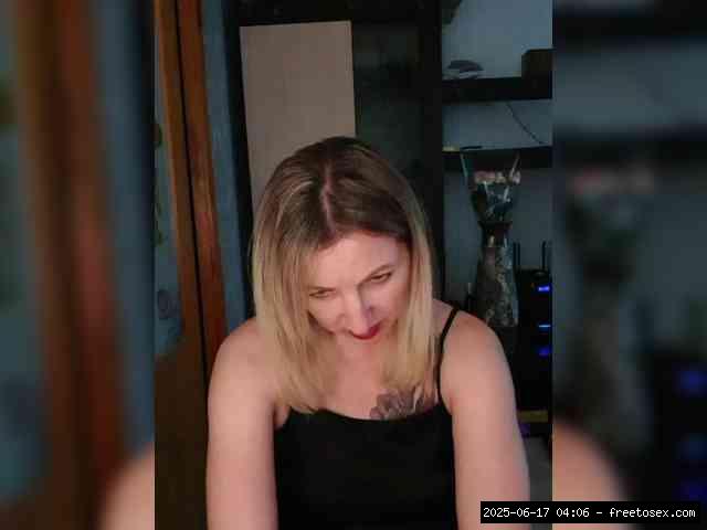 Shaved white, Shaved mature, Group chat for 20 39 tokens, Full privates for..., Dicksucking 16