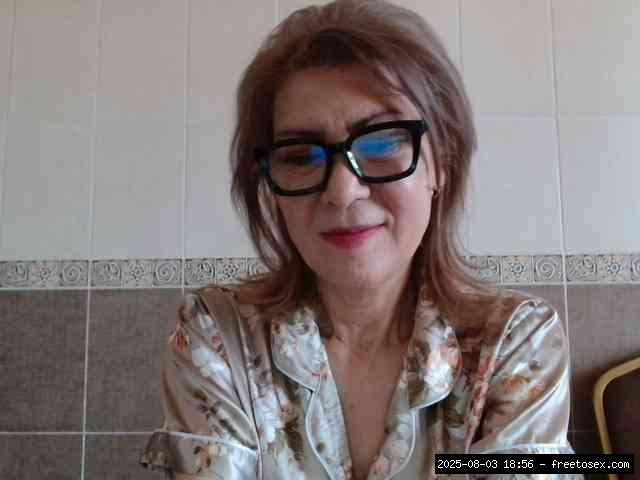 Group chat for 20 39 tokens, Full privates for 60 89 tokens, Privates for 6..., mixed grannies 3