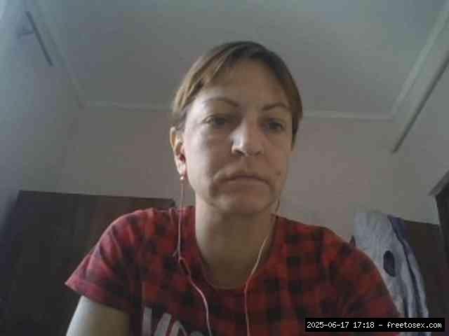 Group chat for 20 39 tokens, Full privates for 90 tokens, Privates for 60 8..., foot mature 9