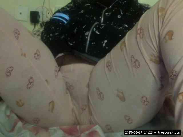 Shaved ebony, Shaved babes, Group chat for 20 39 tokens, Full privates for ..., Fucking 2