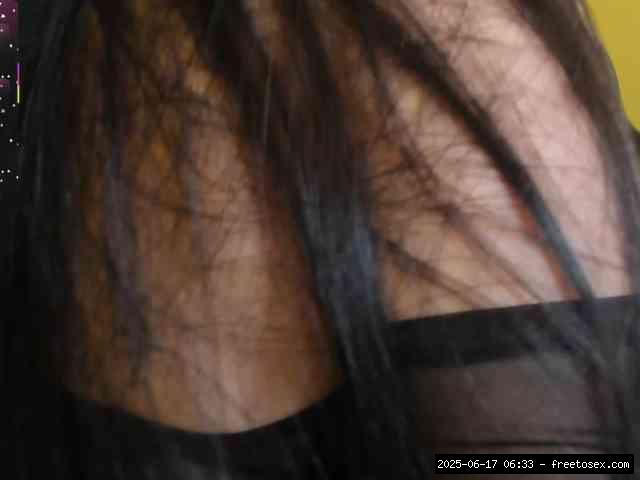 Group chat for 20 39 tokens, Full privates for 90 tokens, Privates for 30 5..., curvy babes 15