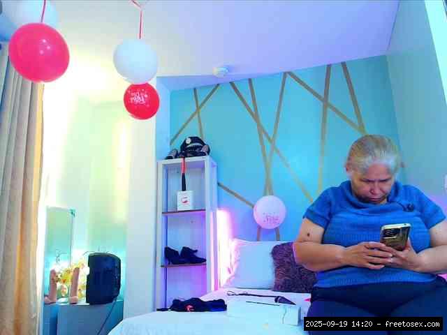 Group chat for 20 39 tokens, Full privates for 90 tokens, Privates for 30 5..., Bbw Asian 6