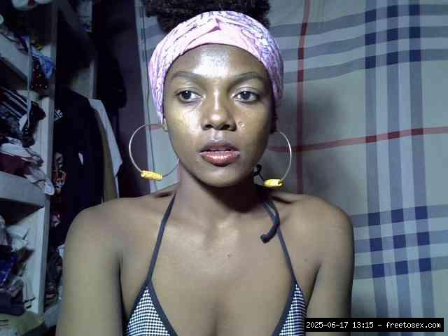 Shaved ebony, Shaved babes, Group chat for 20 39 tokens, Full privates for ..., Housewifes Babes 2