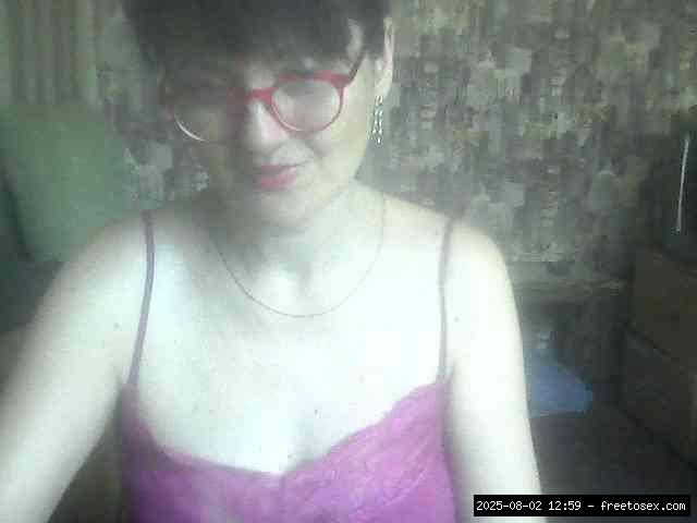 Shaved white, Shaved mature, Group chat for 20 39 tokens, Full privates for..., privates mature 19