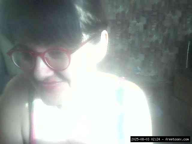 Shaved white, Shaved mature, Group chat for 20 39 tokens, Full privates for..., Housewifes White 16