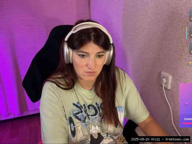 Group chat for 20 39 tokens, Full privates for 60 89 tokens, Privates for 9..., hairy teens 13