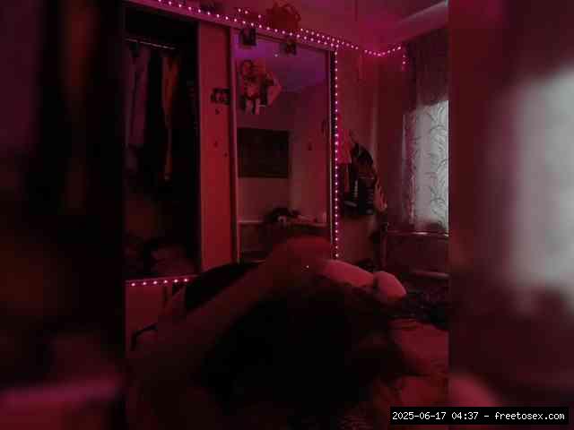 Shaved babes, Shaved arab, Group chat for 20 39 tokens, Full privates for 9..., Striptease Arab 14