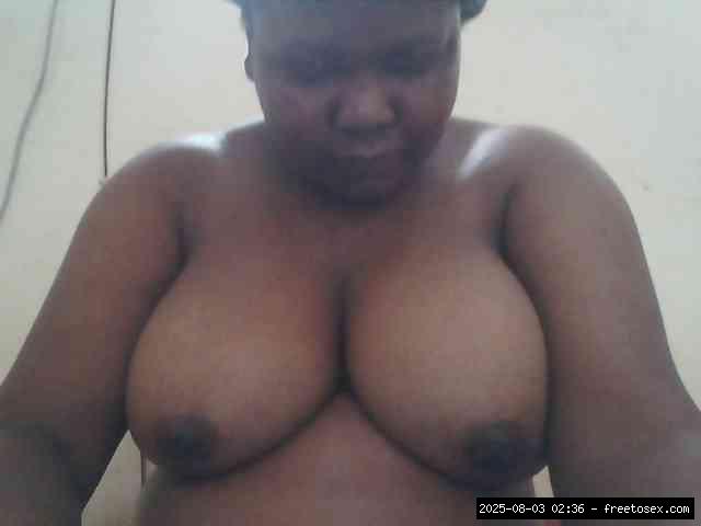 Group chat for 20 39 tokens, Full privates for 90 tokens, Privates for 30 5..., Facesitting 18