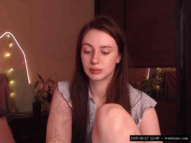 Shaved white, Shaved babes, Group chat for 40 tokens, Full privates for 90 ..., Smoking Babes 10