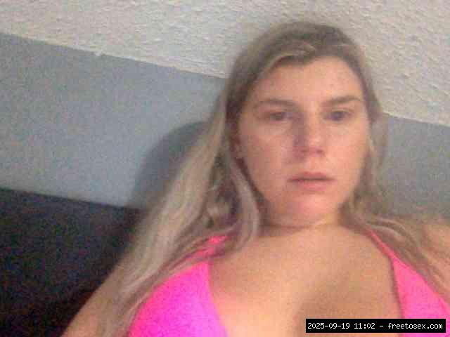 Shaved white, Shaved babes, Group chat for 20 39 tokens, Full privates for ..., White Babes 0