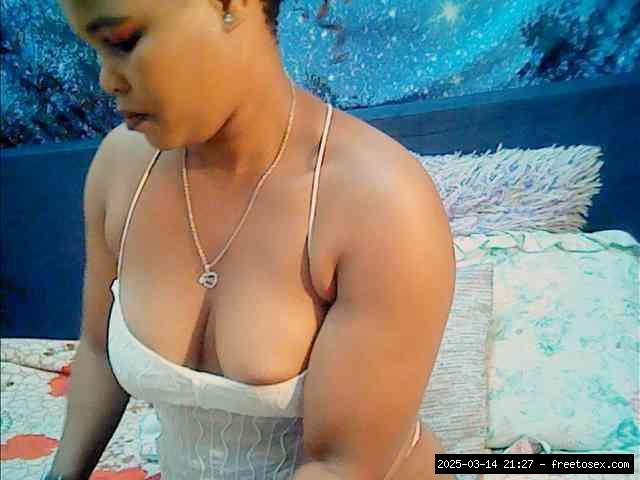 Group chat for 20 39 tokens, Full privates for 90 tokens, Privates for 60 8..., Ebony 18